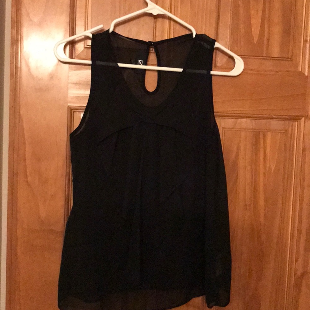 Black bow front top